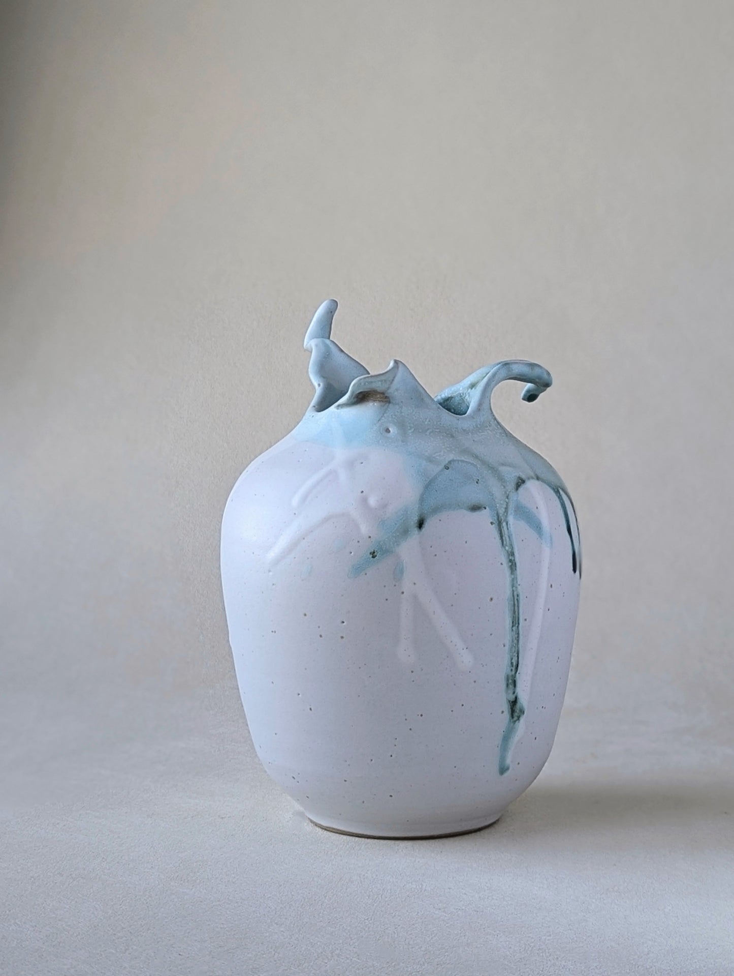 Rosehip vase