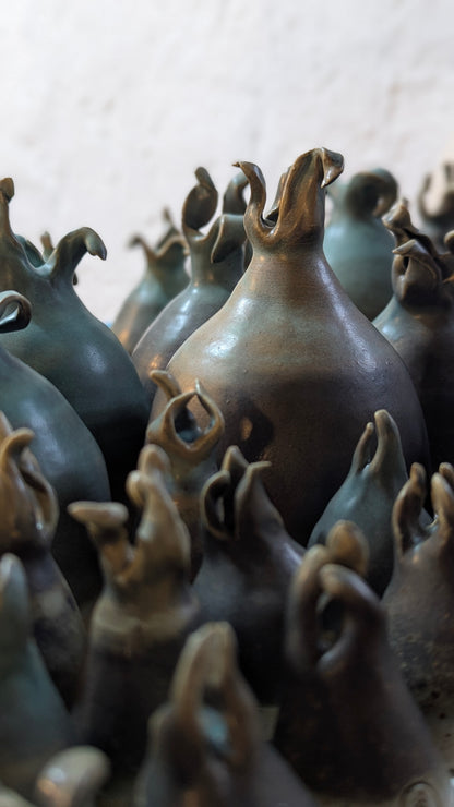 Nyponkorkar i keramik